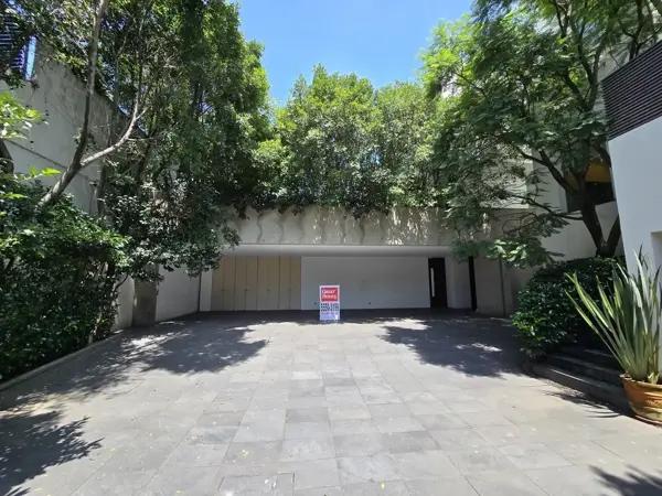 Casa en venta en Jardines del Pedregal, Álvaro Obregón, Ciudad de México Casa en venta en Jardines del Pedregal, Álvaro Obregón, Ciudad de México