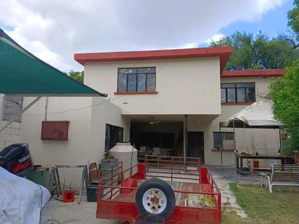 Oportunidad de Inversión – Casa para Remodelar en Zona Tec Oportunidad de Inversión – Casa para Remodelar en Zona Tec
