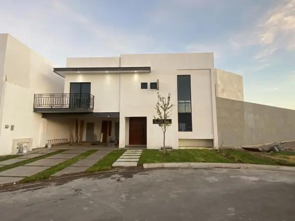 Casa en renta en El Cardenchal, Torreón, Coahuila de Zaragoza Casa en renta en El Cardenchal, Torreón, Coahuila de Zaragoza