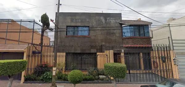 Casa en remate en Lindavista Sur, Gustavo A. Madero, Ciudad de México Casa en remate en Lindavista Sur, Gustavo A. Madero, Ciudad de México