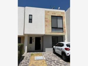 Casa en venta en Zákia, El Marqués, Querétaro Casa en venta en Zákia, El Marqués, Querétaro