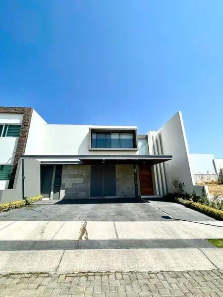 Casa en venta en San José del Tajo, Tlajomulco de Zúñiga, Jalisco Casa en venta en San José del Tajo, Tlajomulco de Zúñiga, Jalisco