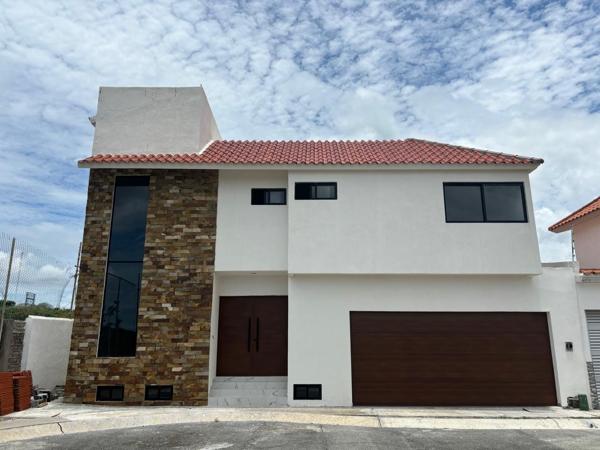Casa en venta en El Sendero Residencial, Alvarado, Veracruz de Ignacio de la Llave Casa en venta en El Sendero Residencial, Alvarado, Veracruz de Ignacio de la Llave