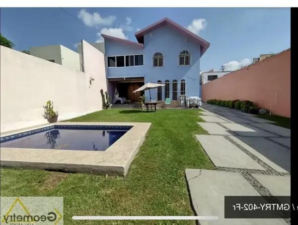 Casa en venta en Club de golf Tabachines, Cuernavaca, Morelos Casa en venta en Club de golf Tabachines, Cuernavaca, Morelos