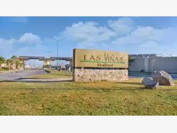 Terreno en venta en Los Viñedos, Torreón, Coahuila de Zaragoza Terreno en venta en Los Viñedos, Torreón, Coahuila de Zaragoza