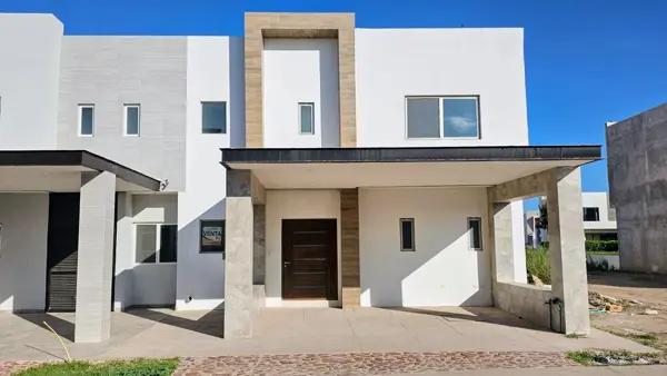 Casa en venta en Altozano la Nueva Laguna, Gómez Palacio, Durango Casa en venta en Altozano la Nueva Laguna, Gómez Palacio, Durango