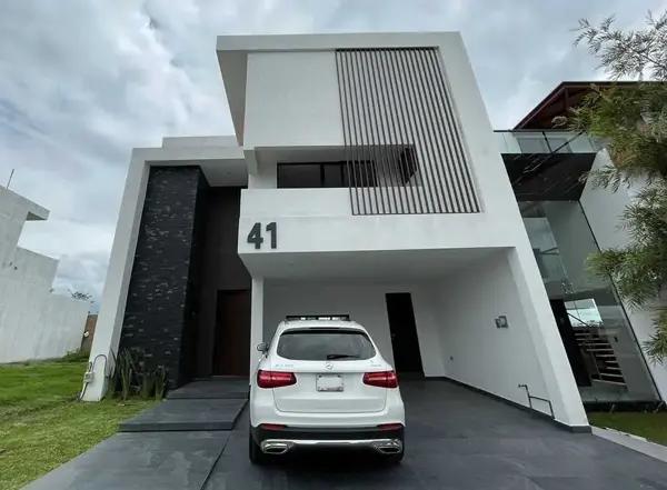 Casa en venta en Lomas de Angelópolis, San Andrés Cholula, Puebla Casa en venta en Lomas de Angelópolis, San Andrés Cholula, Puebla