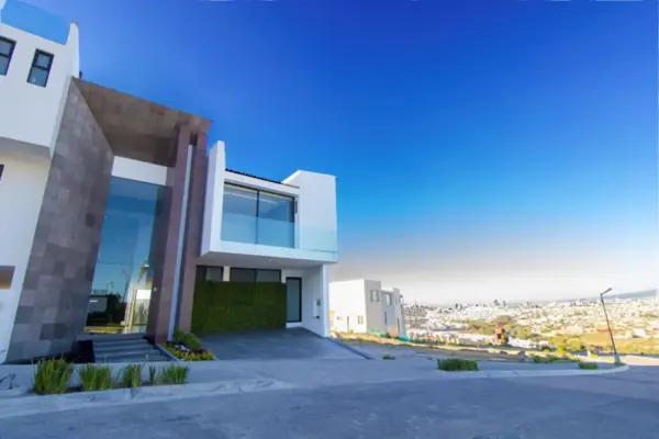 Casa en venta en Lomas de Angelópolis, San Andrés Cholula, Puebla Casa en venta en Lomas de Angelópolis, San Andrés Cholula, Puebla