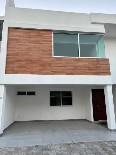 Casa en renta en Lomas de Angelópolis, San Andrés Cholula, Puebla Casa en renta en Lomas de Angelópolis, San Andrés Cholula, Puebla