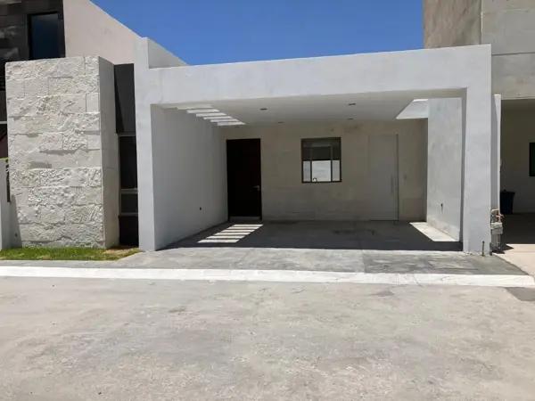 Casa en venta en Los Viñedos, Torreón, Coahuila de Zaragoza. Casa en venta en Los Viñedos, Torreón, Coahuila de Zaragoza.