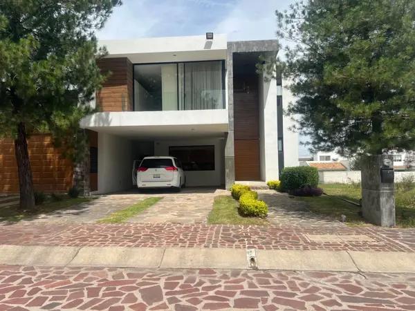 Casa en venta en La Campiña del Bosque, León, Guanajuato Casa en venta en La Campiña del Bosque, León, Guanajuato