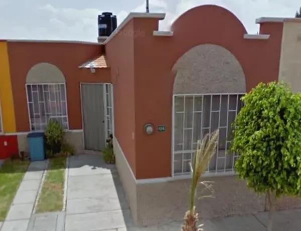 Casa en venta en Magisterial, Irapuato, Guanajuato Casa en venta en Magisterial, Irapuato, Guanajuato