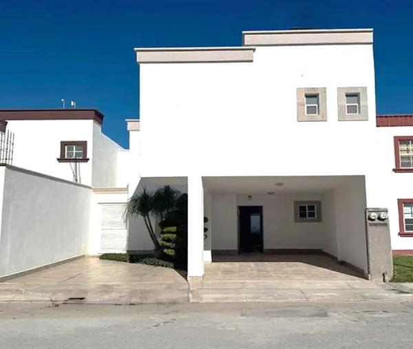 Casa en venta en Residencial Senderos, Torreón, Coahuila de Zaragoza Casa en venta en Residencial Senderos, Torreón, Coahuila de Zaragoza