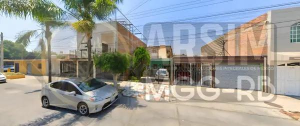 Casa en venta en Insurgentes 1a Secc, Guadalajara, Jalisco Casa en venta en Insurgentes 1a Secc, Guadalajara, Jalisco