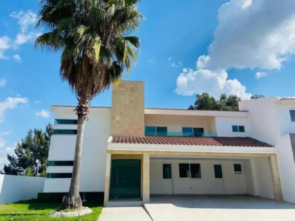 Casa en renta en Lomas de Angelópolis, San Andrés Cholula, Puebla Casa en renta en Lomas de Angelópolis, San Andrés Cholula, Puebla