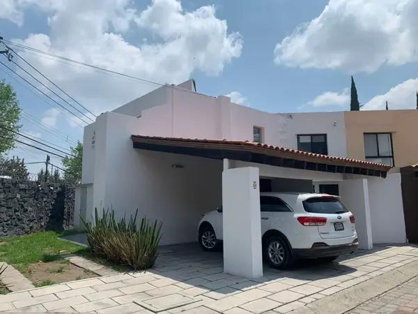 Casa en venta en La Carcaña, San Pedro Cholula, Puebla Casa en venta en La Carcaña, San Pedro Cholula, Puebla
