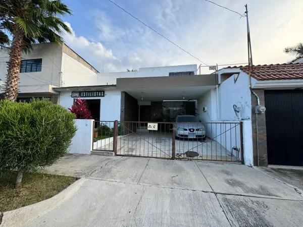 Casa en venta en Jardines del Country, Guadalajara, Jalisco Casa en venta en Jardines del Country, Guadalajara, Jalisco