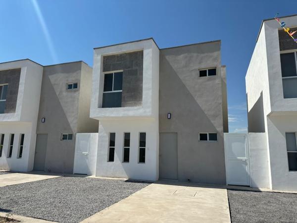 Casa en venta en Rincón Santa Fe, Torreón, Coahuila de Zaragoza Casa en venta en Rincón Santa Fe, Torreón, Coahuila de Zaragoza