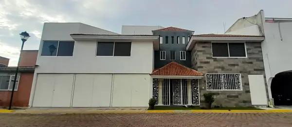 Casa en venta en Villa de Zavaleta, San Andrés Cholula, Puebla Casa en venta en Villa de Zavaleta, San Andrés Cholula, Puebla