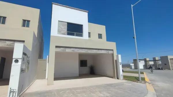 Casa en venta en Quintas la Cima, Torreón, Coahuila de Zaragoza Casa en venta en Quintas la Cima, Torreón, Coahuila de Zaragoza