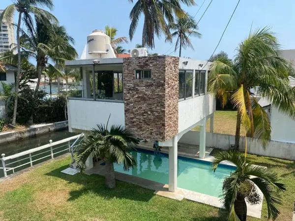Casa en renta en El Estero, Boca del Río, Veracruz de Ignacio de la Llave Casa en renta en El Estero, Boca del Río, Veracruz de Ignacio de la Llave