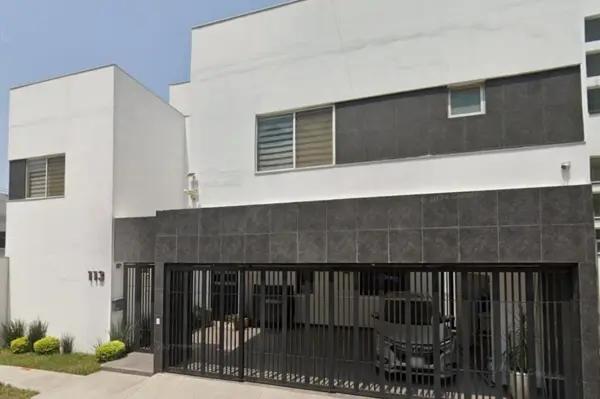 Casa en venta en Colinas de las Cumbres, Monterrey, Nuevo León Casa en venta en Colinas de las Cumbres, Monterrey, Nuevo León