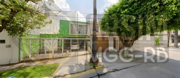 Casa en venta en Pinar de La Calma, Zapopan, Jalisco Casa en venta en Pinar de La Calma, Zapopan, Jalisco