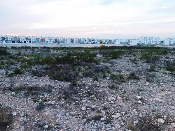 Terreno en venta en Fundadores, Saltillo, Coahuila de Zaragoza Terreno en venta en Fundadores, Saltillo, Coahuila de Zaragoza
