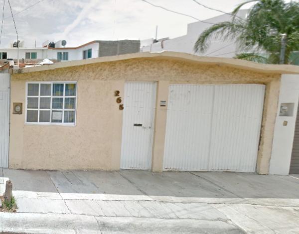 Casa en venta en La Estancia A, Irapuato, Guanajuato Casa en venta en La Estancia A, Irapuato, Guanajuato
