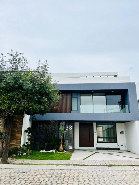 Casa en venta en Lomas de Angelópolis, San Andrés Cholula, Puebla Casa en venta en Lomas de Angelópolis, San Andrés Cholula, Puebla
