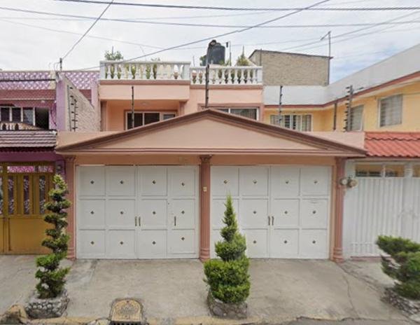 Casa en venta en Valle de Aragon, Nezahualcóyotl, México Casa en venta en Valle de Aragon, Nezahualcóyotl, México