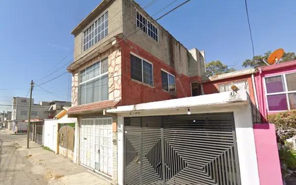 Casa en venta en Fuentes del Valle, Tultitlán, México Casa en venta en Fuentes del Valle, Tultitlán, México