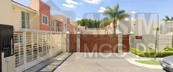 Casa en venta en Jardines Del Valle, Zapopan, Jalisco Casa en venta en Jardines Del Valle, Zapopan, Jalisco
