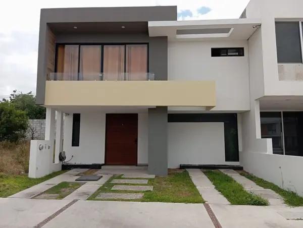 Casa en venta en Cañadas del Arroyo, Corregidora, Querétaro Casa en venta en Cañadas del Arroyo, Corregidora, Querétaro