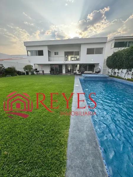 Casa en venta en Lomas de Cocoyoc, Atlatlahucan, Morelos Casa en venta en Lomas de Cocoyoc, Atlatlahucan, Morelos
