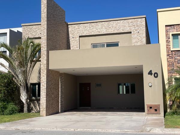Casa en renta en Las Acacias, Torreón, Coahuila de Zaragoza Casa en renta en Las Acacias, Torreón, Coahuila de Zaragoza