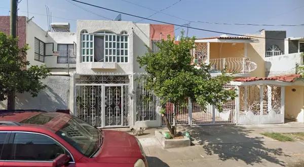 Casa en venta en Parques Del Nilo, Guadalajara, Jalisco Casa en venta en Parques Del Nilo, Guadalajara, Jalisco