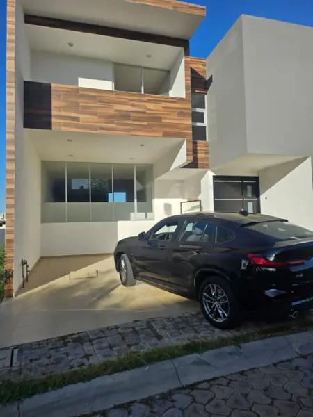 Casa en renta en Lomas de Angelópolis, San Andrés Cholula, Puebla Casa en renta en Lomas de Angelópolis, San Andrés Cholula, Puebla