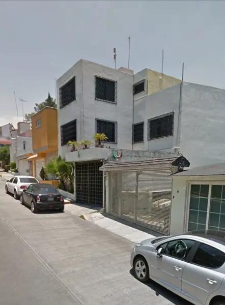Casa en remate en Lomas Verdes 4a Sección, Naucalpan de Juárez, México Casa en remate en Lomas Verdes 4a Sección, Naucalpan de Juárez, México