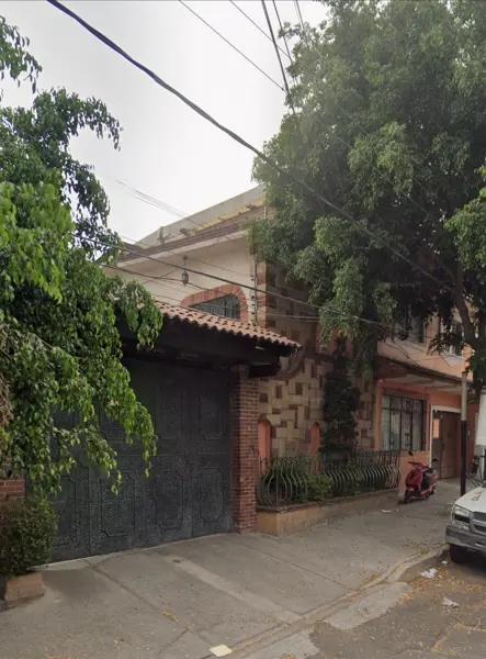 Casa en remate en Lomas de San Angel Inn, Álvaro Obregón, Ciudad de México Casa en remate en Lomas de San Angel Inn, Álvaro Obregón, Ciudad de México