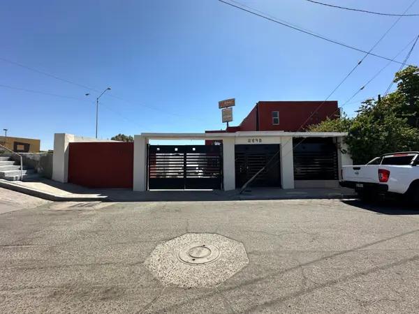 Casa en venta en Justo Sierra, Mexicali, Baja California Casa en venta en Justo Sierra, Mexicali, Baja California