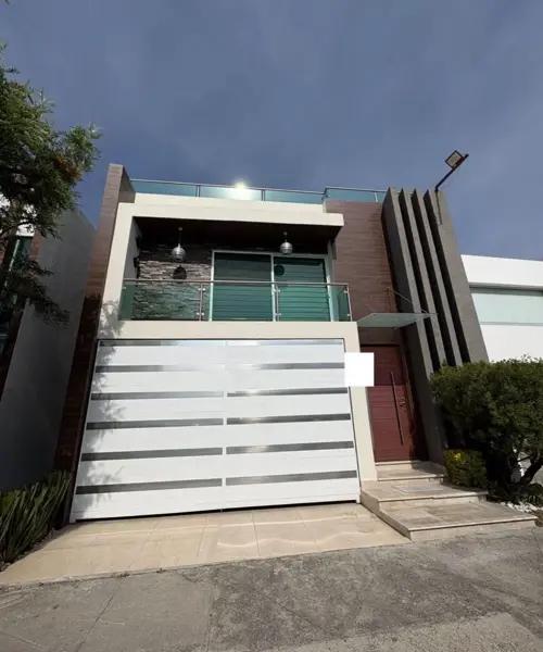 Casa en renta en Lomas de Angelópolis, San Andrés Cholula, Puebla Casa en renta en Lomas de Angelópolis, San Andrés Cholula, Puebla