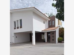 Casa en venta en Los Viñedos, Torreón, Coahuila de Zaragoza Casa en venta en Los Viñedos, Torreón, Coahuila de Zaragoza