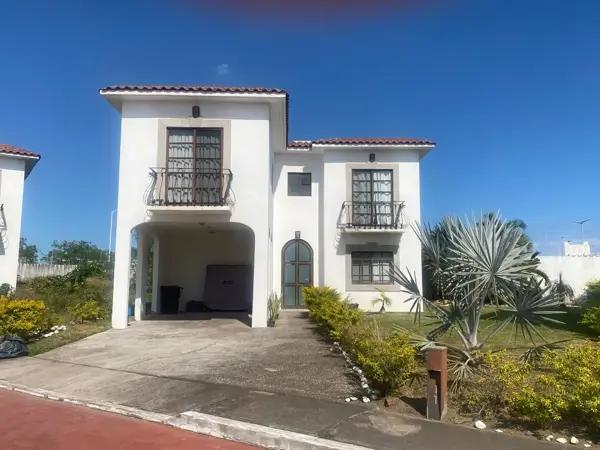 Casa en venta en Nuevo Veracruz, Veracruz, Veracruz de Ignacio de la Llave Casa en venta en Nuevo Veracruz, Veracruz, Veracruz de Ignacio de la Llave