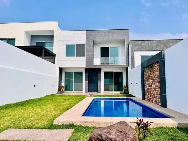 Casa en venta en Burgos Sección Casa Blanca, Temixco, Morelos Casa en venta en Burgos Sección Casa Blanca, Temixco, Morelos