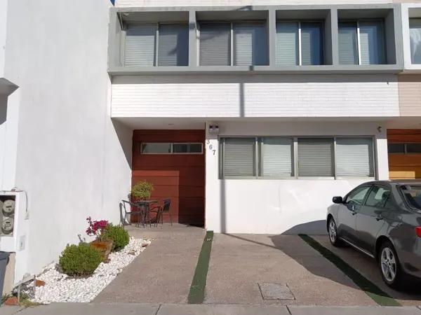 Casa en venta en Villas de Bernalejo, Irapuato, Guanajuato Casa en venta en Villas de Bernalejo, Irapuato, Guanajuato