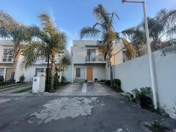 Casa en venta en Real de Tesistán, Zapopan, Jalisco Casa en venta en Real de Tesistán, Zapopan, Jalisco