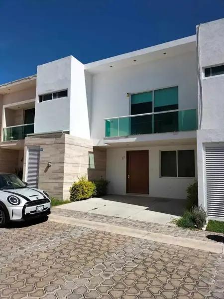Casa en renta en Lomas de Angelópolis, San Andrés Cholula, Puebla Casa en renta en Lomas de Angelópolis, San Andrés Cholula, Puebla