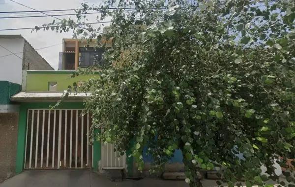 Casa en venta en Constitucion de 1857, Nezahualcóyotl, México Casa en venta en Constitucion de 1857, Nezahualcóyotl, México