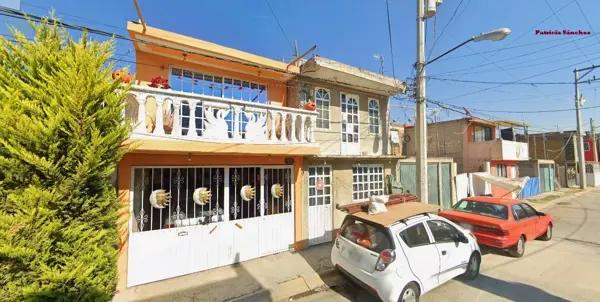Casa en venta en Ehécatl (Paseos de Ecatepec), Ecatepec de Morelos, México Casa en venta en Ehécatl (Paseos de Ecatepec), Ecatepec de Morelos, México